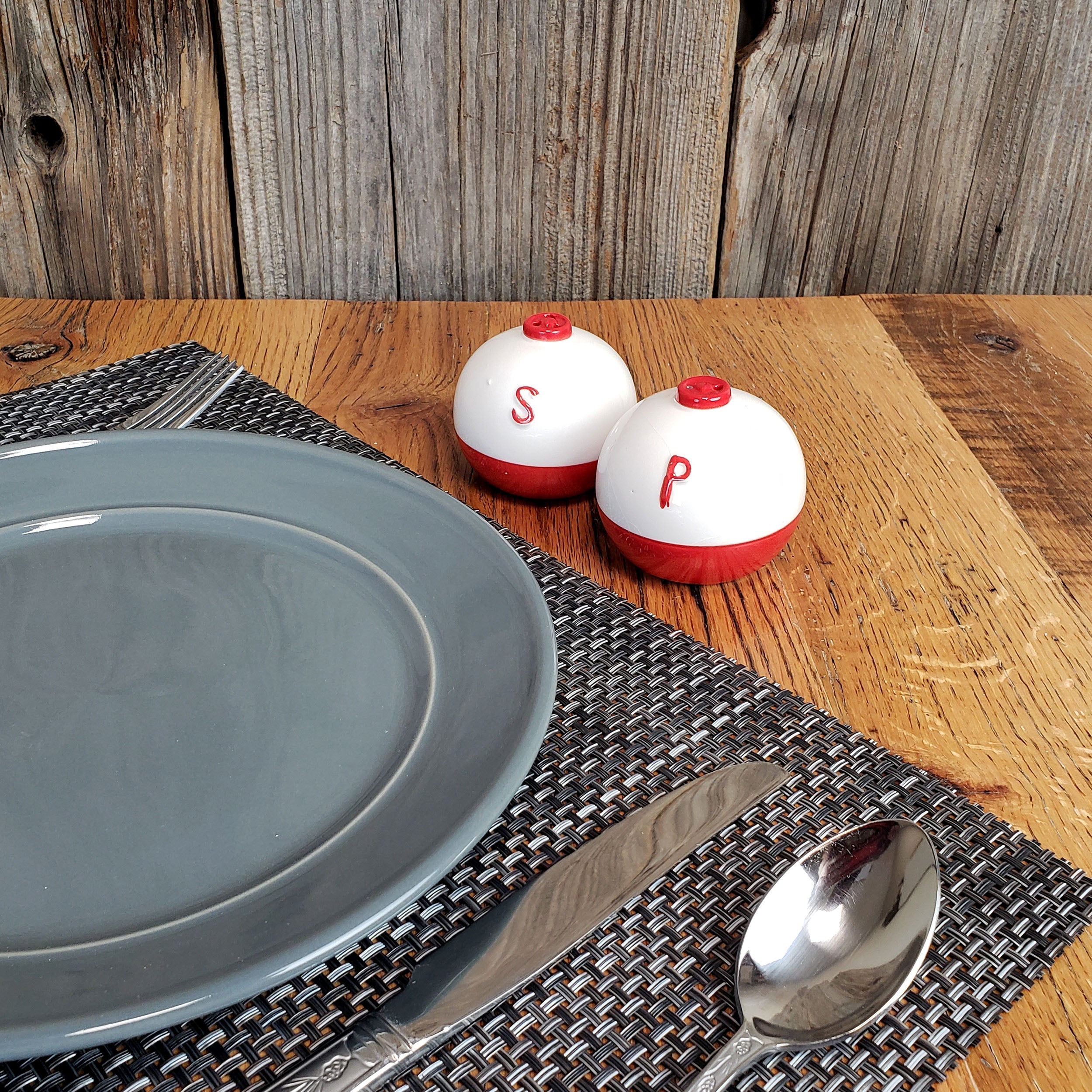 Rivers Edge Products Bobber Salt and Pepper Shakers - Thumbnail 5